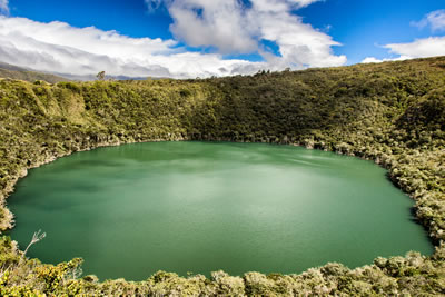 laguna_de_guatavita.jpg