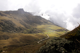 Bicycle trip through Los Nevados National Natural Park