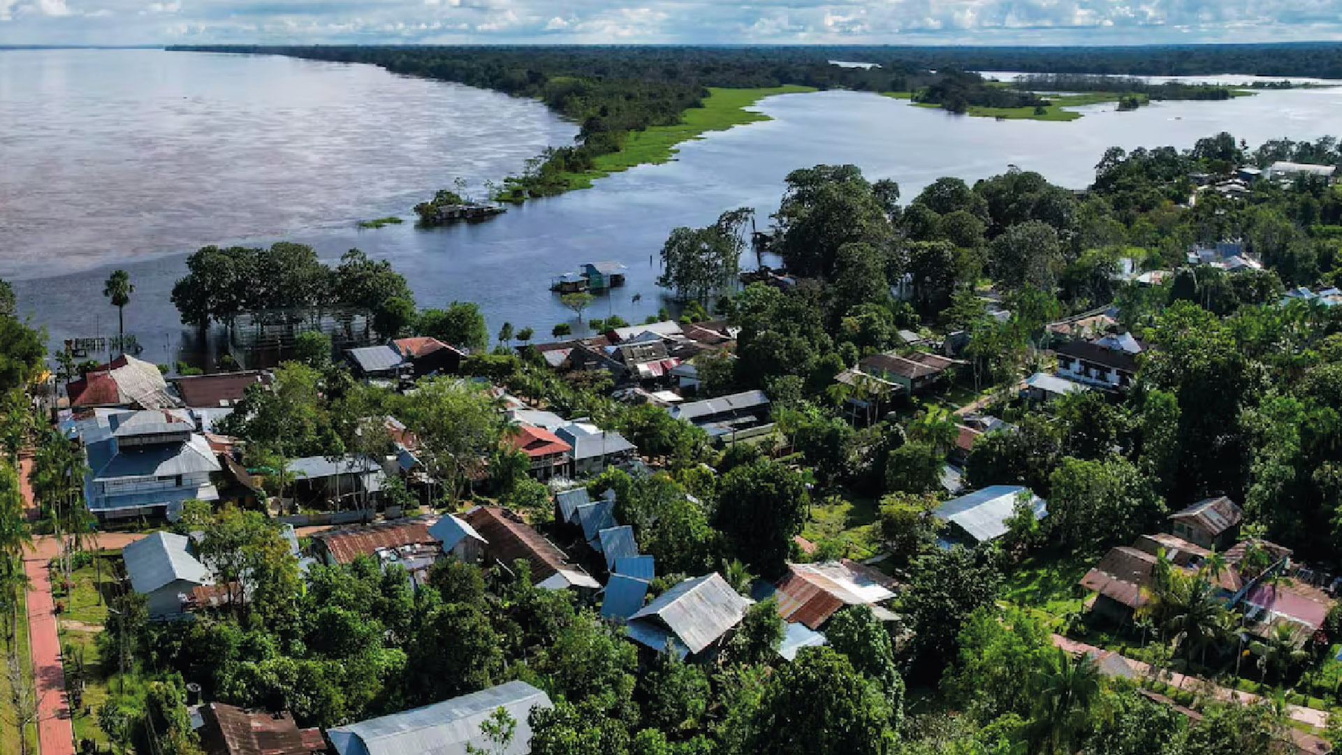 Panoramic view of Puerto Nariño, Amazonas, Colombia.