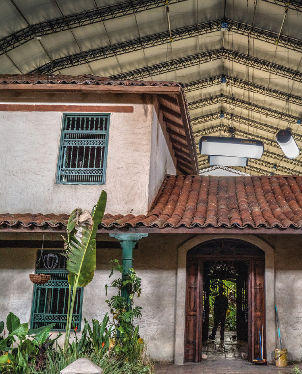Buendia house