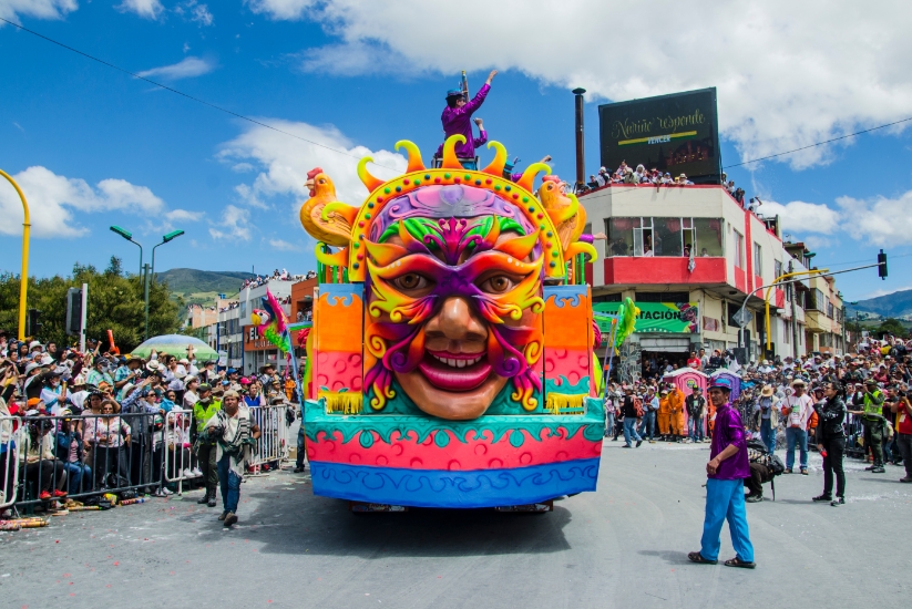 Festival negros y blancos