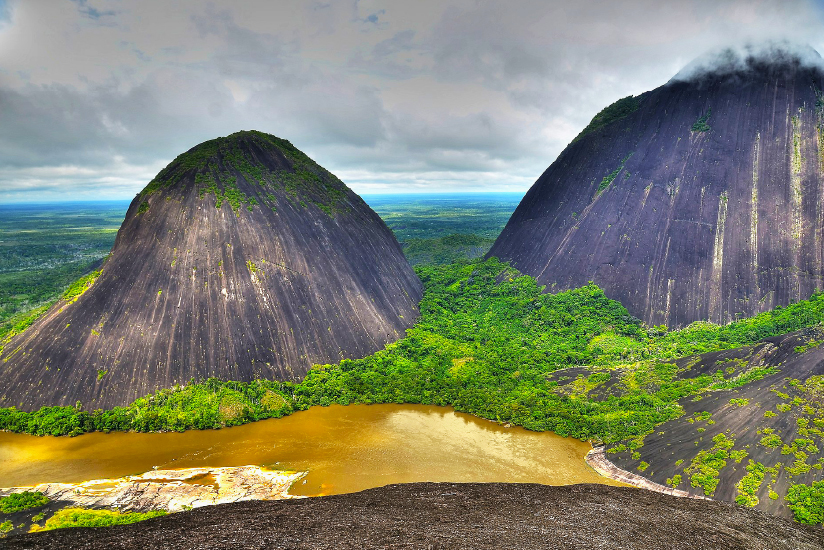 Mavecure Hills, Inírida, Guainía, Colombia.