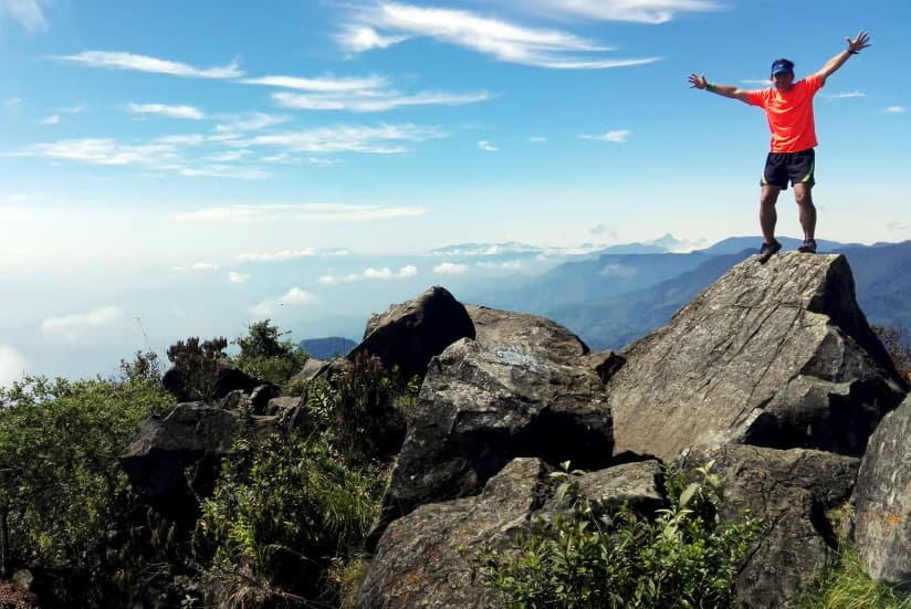 Caminatas ecológicas en Colombia, Pico de Loro, Cali