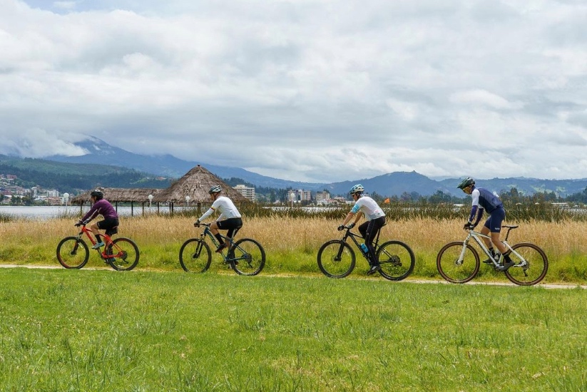Cycling adventures at Estelar Paipa, Paipa, Boyacá. 