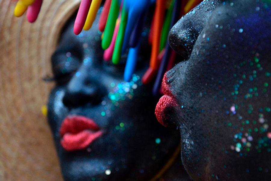 Enjoy the 500 folkloric groups in the Barranquilla Carnival