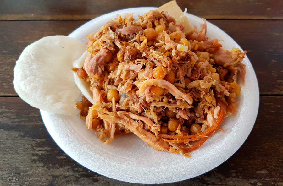  La Lechona es uno de los platos más completos de la comida colombiana