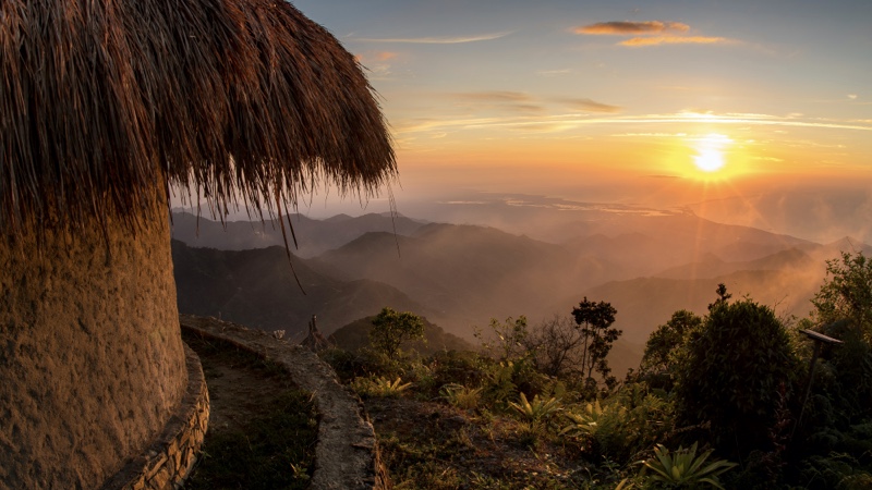 Un increible atardecer en la Sierra Nevada de Santa Marta