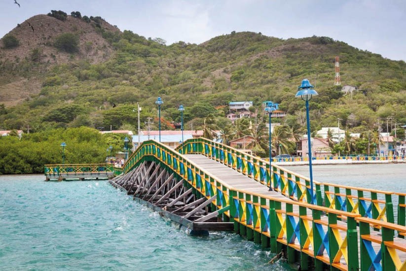 Lover’s Bridge between Providencia and Santa Catalina.