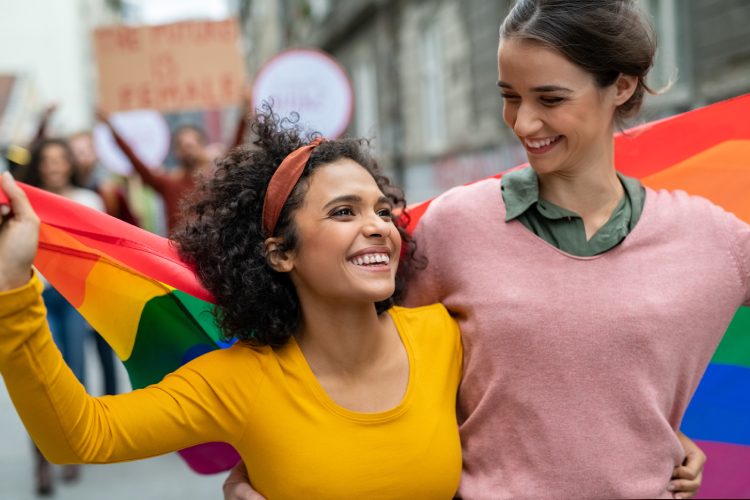 Mujeres en marcha de orgullo Gay LGBTQ