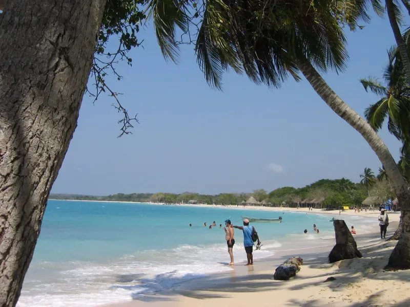 Discover the magic of Barú and its beautiful beaches