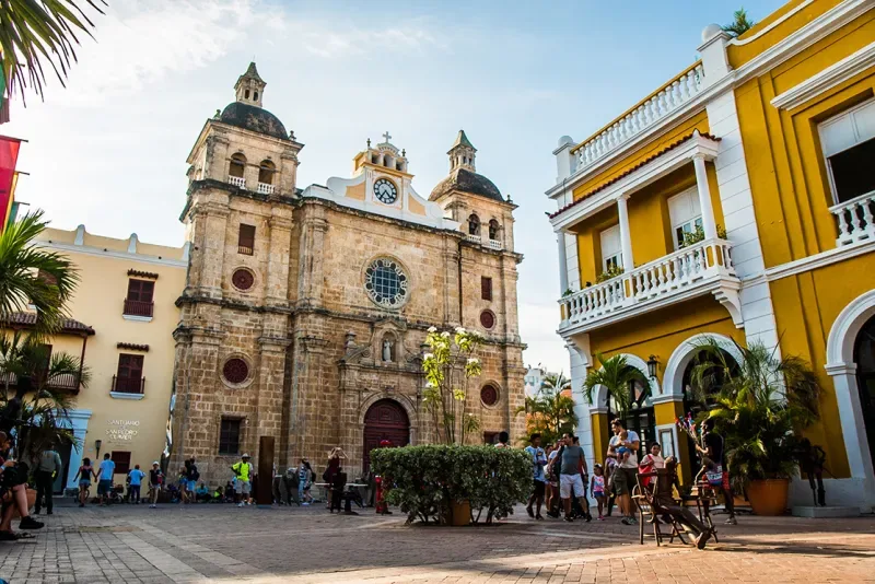 Explore Cartagena’s historic center, full of architectural wonders