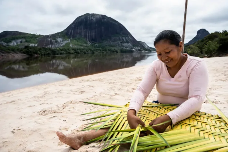 Artesanías indígenas en Coco Viejo