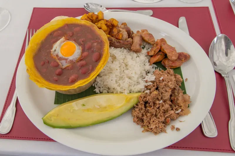 Bandeja Paisa, a Colombian typical food 