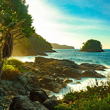 Vive experiencias de naturaleza y aventura únicas en las playas de Colombia