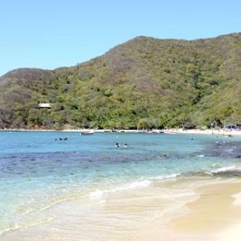 Neguanje Bay